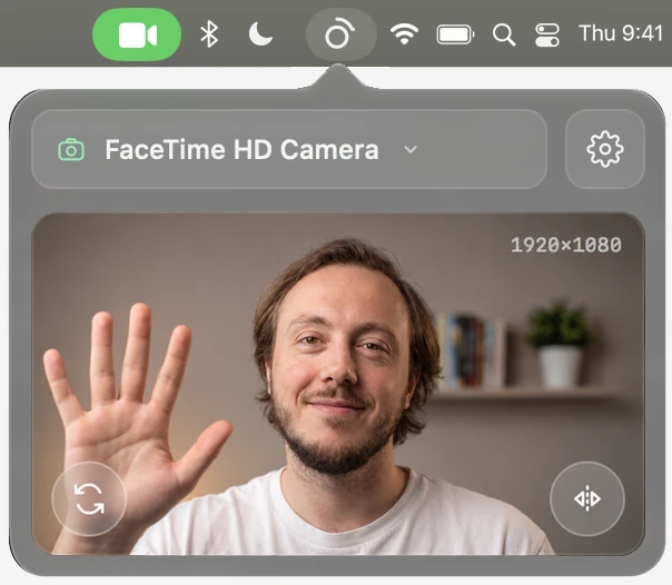 The CamRotate popover under its menu-bar icon: camera picker, live preview, rotate and mirror buttons